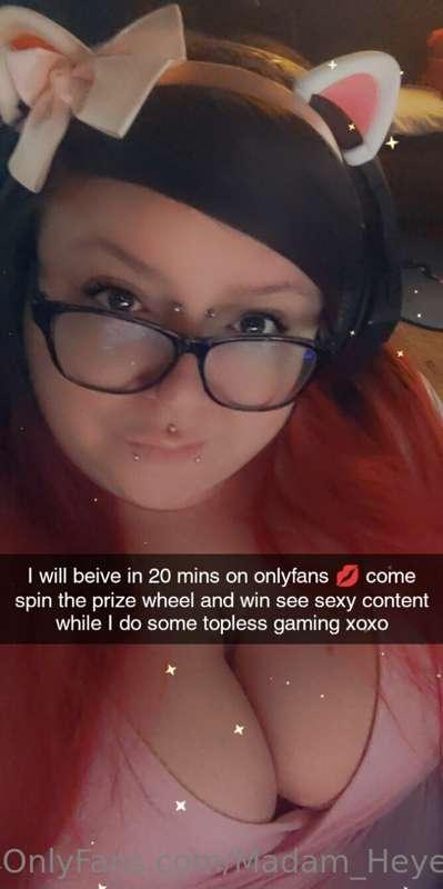 Going live my babies ♥️ come spin the prize wheel and win so..