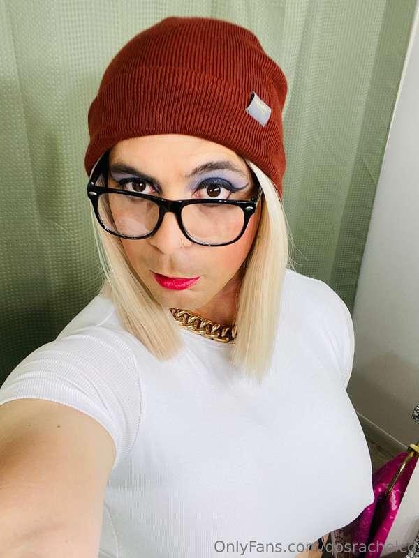 Dressed and ready for some fun ❤️