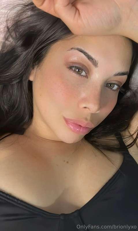 How do I make you feel? 💋