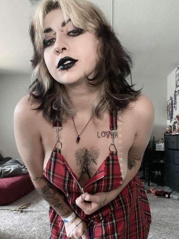 boozygremlinx image #1