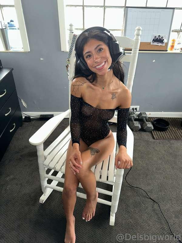 I know you wish to be this chair 😈
