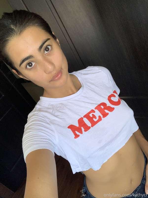 😈