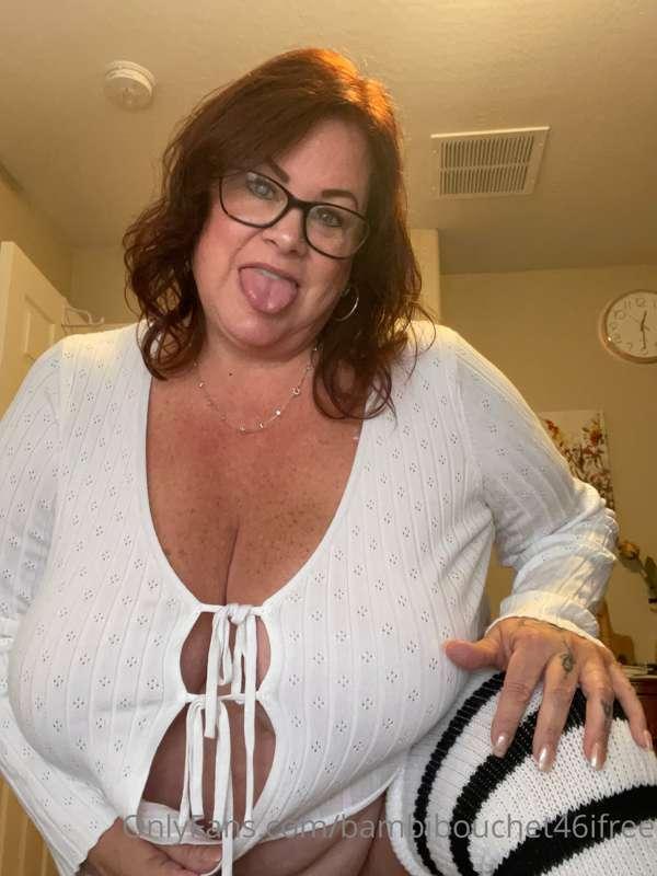 Are these  thigh high socks sexy??? Happy HUMP DAY!! Let me ..