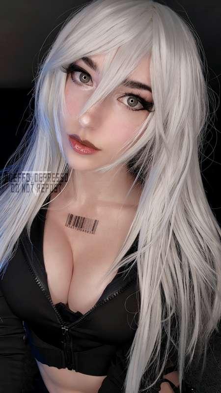 [Early Access] Random Selfies IDK