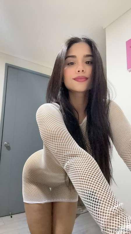 Empezando el dia caliente y pensando en ti 🙈 Feliz Viernes!!..