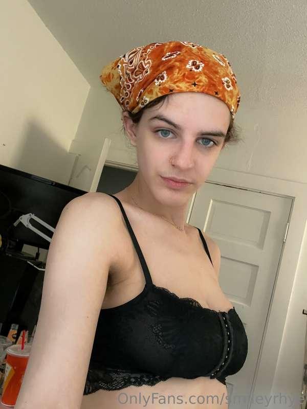 smileyrhye image #3