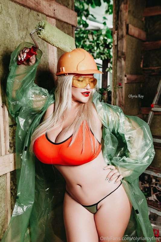 Do you want to see this without a top on?❤️❤️Unlock this and..