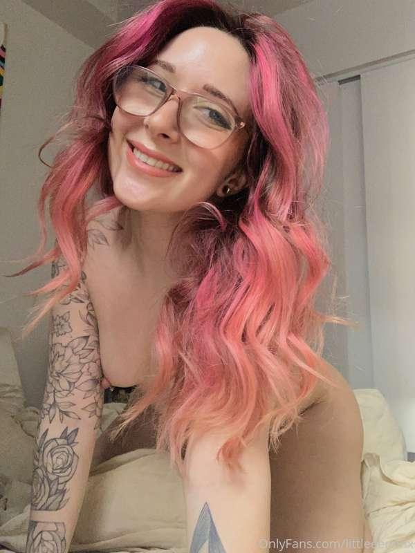 Hey guys we just hit 3k fans on this page!! I started it her..