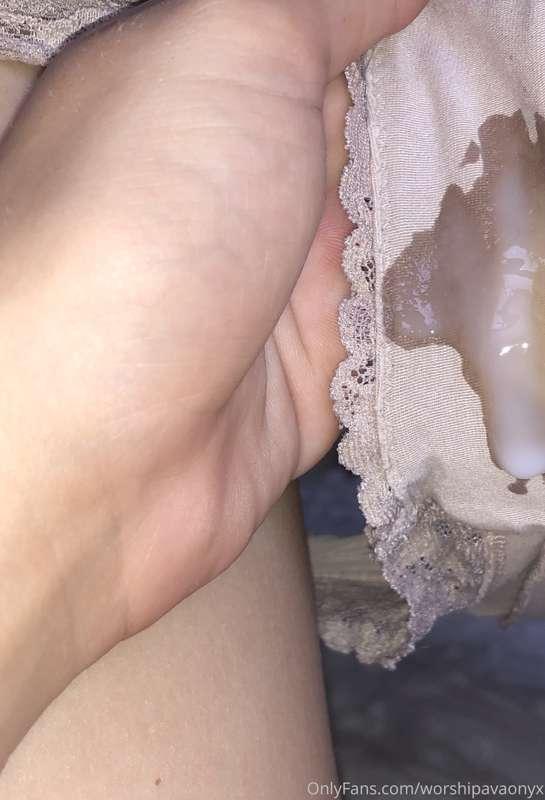 A mess in My panties after a hookup from a few weeks ago. Do..