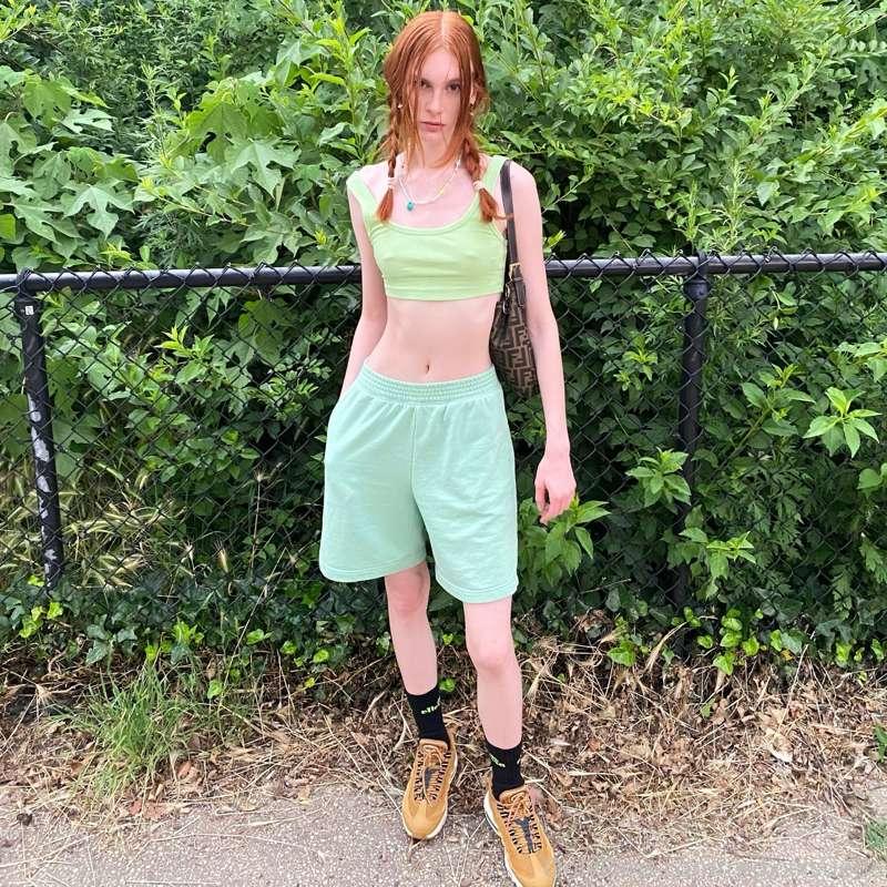 Literally a hot girl summa  🌳