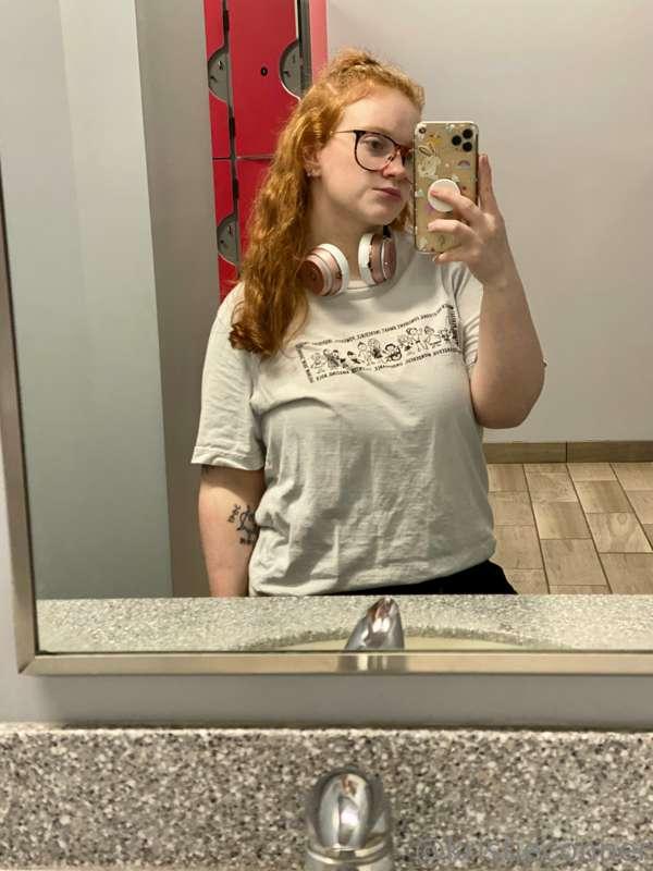 gym selfies cause I’m trying to get back into loving my body..