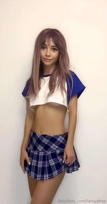 Crop top and skirt 💙