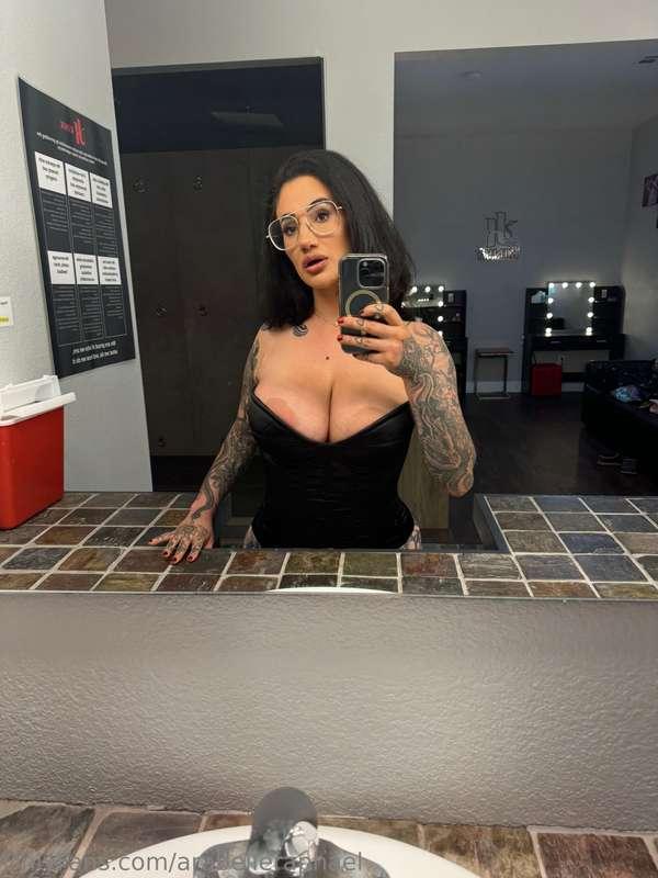 Kink did its thing😈