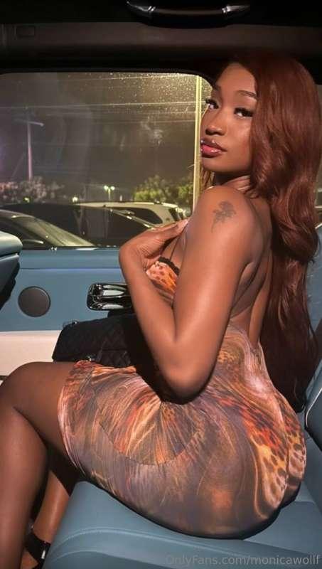 🔥Free Subscription🔥 🍫 I @blackamberrose am a chocolate dream..
