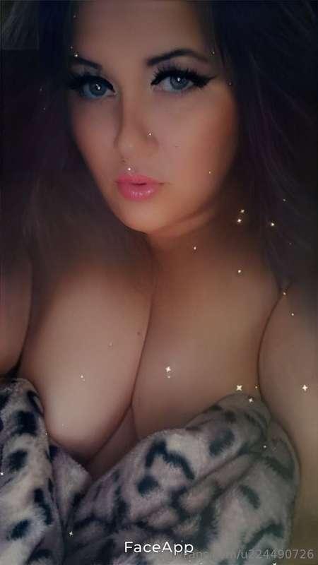 U like this look baby? Xx