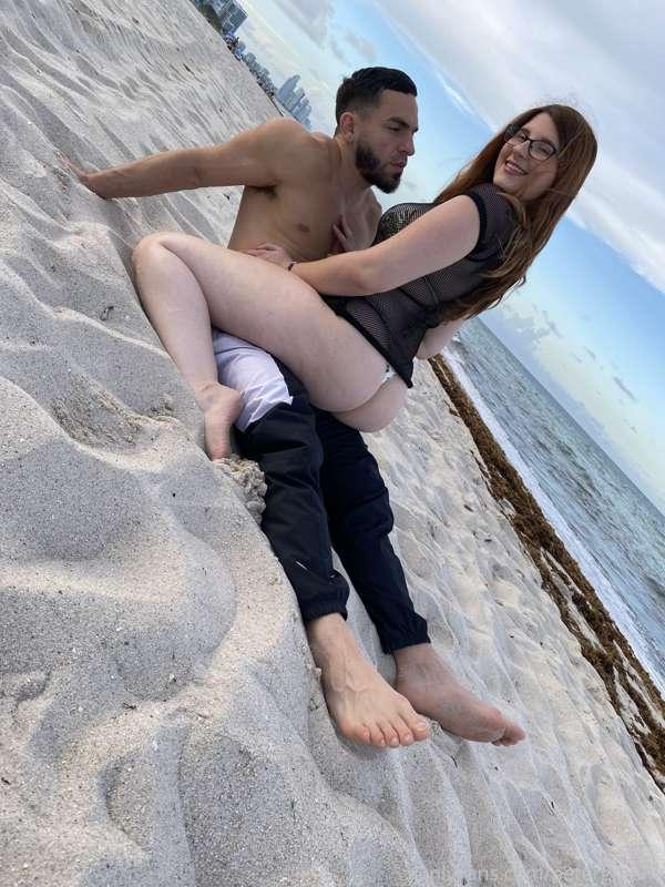 What would you guys prefer I release first ?

Weekend in Mia..