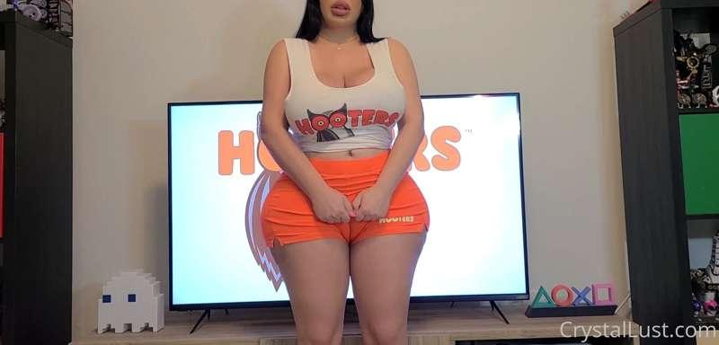 Like this post if you’re active right now 🧡🧡🧡