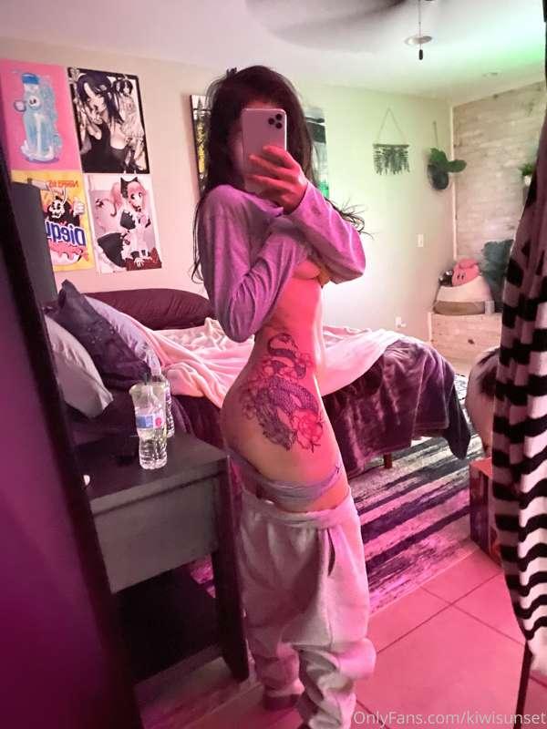 feeling enticed to post a side view of my body again because..