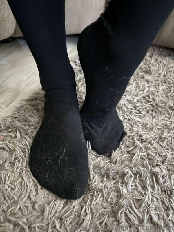 mrs_footjobqueen image #2