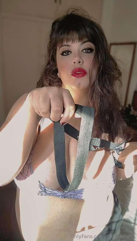 Mommy's going to take you for a walk! 🐕