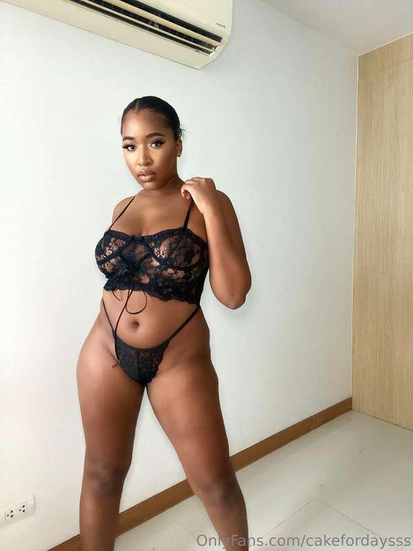 ## vid calling rn message me xx