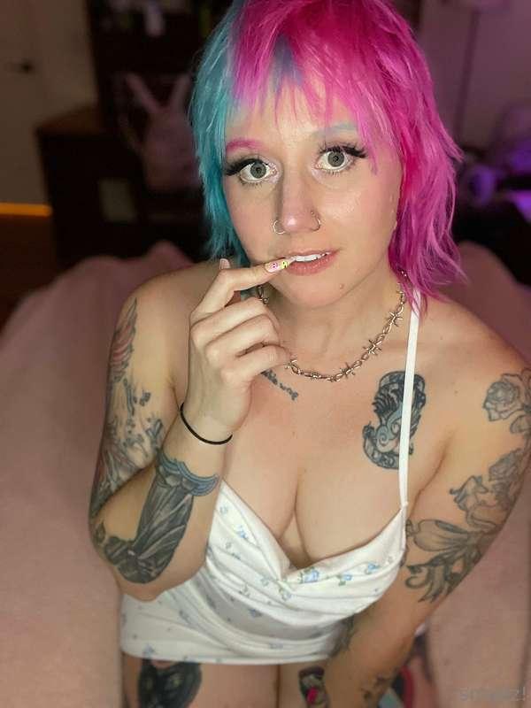 do you like my new hair?🥺