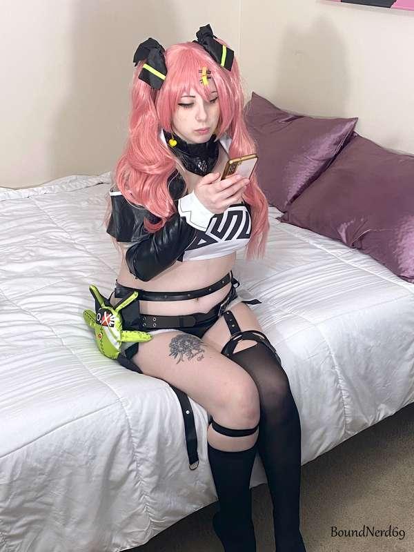 boundnerd69 image #0