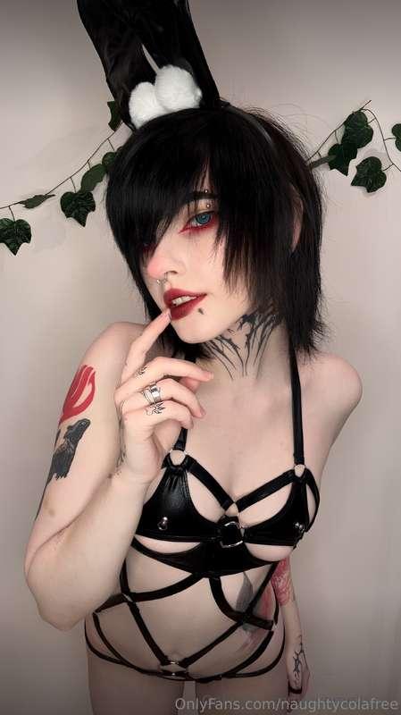 FREE SUBSCRIPTION❤️Totally naughty @avemelissaa with a damn ..