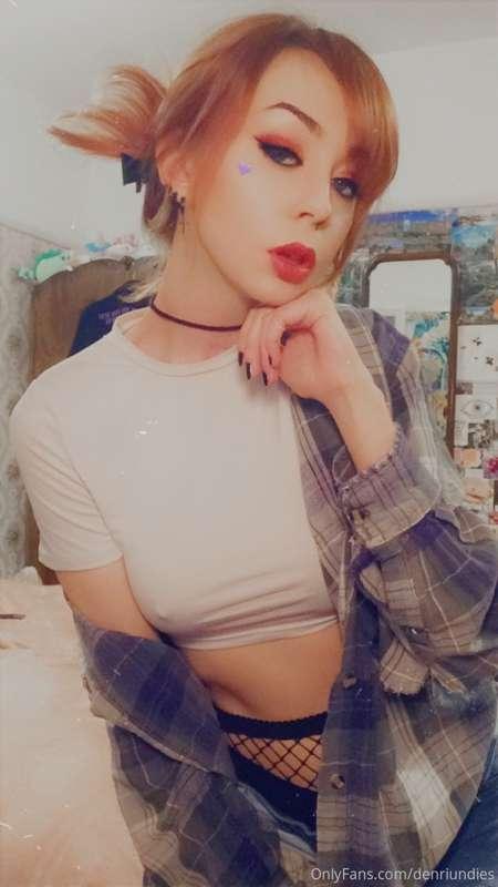 Hi, I'm Denri, have some selfies x