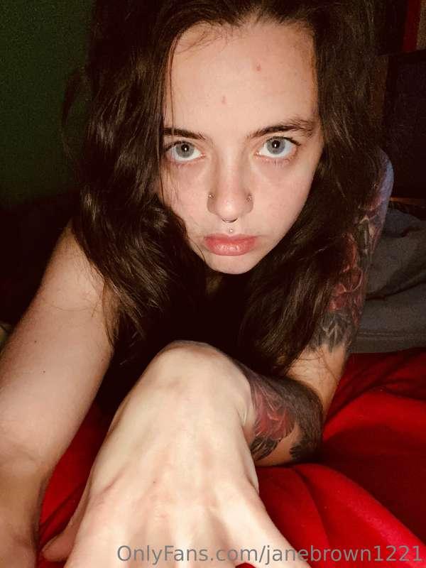 Sugar, spice up to you if I’m nice 😈 Dm with a tip if you wa..