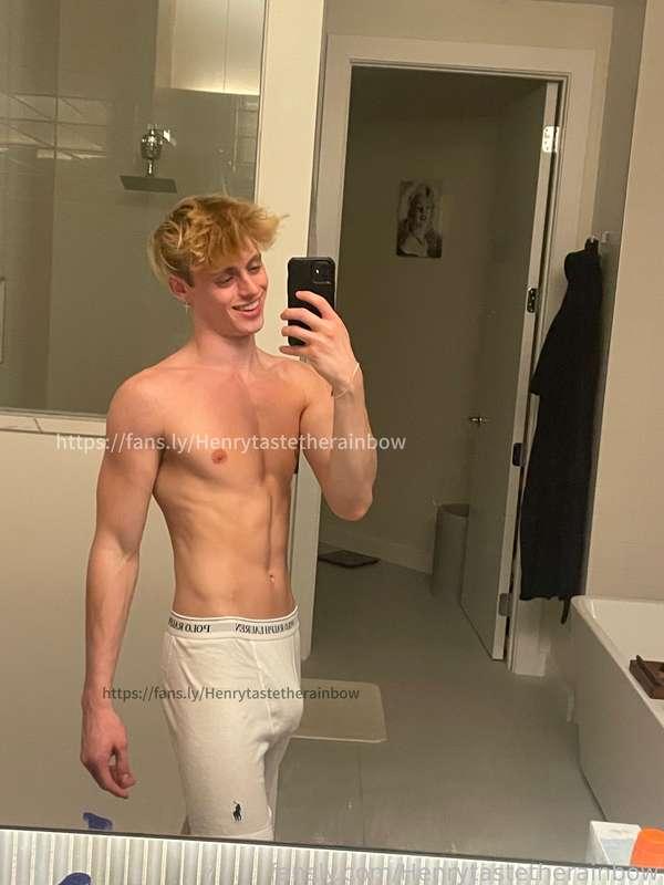 henrytastetherainbow image #1