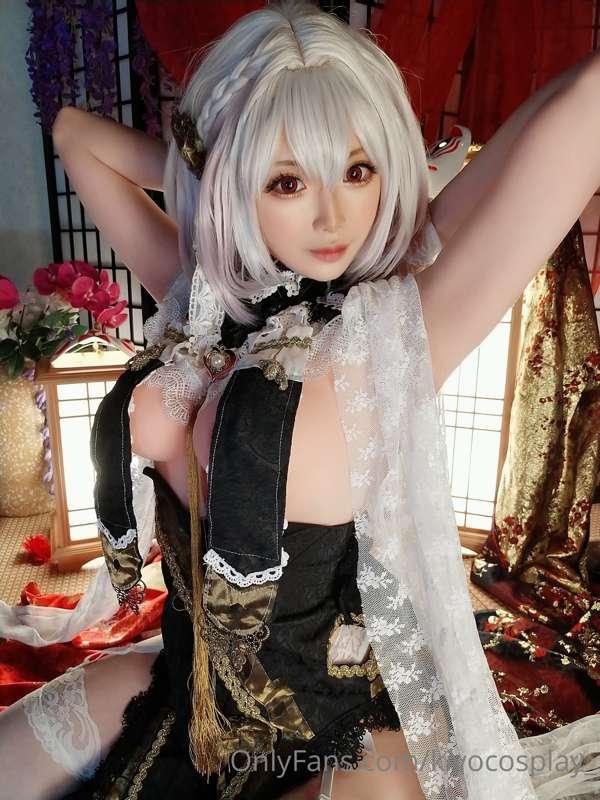 Any armpit lovers here?
This one is for you! 😘