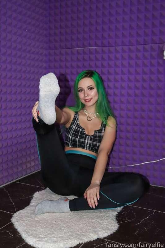 Don't forget to put likes and subscribe 👉👈
I have a lot of spicy content for every fetish and taste 😏


#fyp #egirl #altgirl #socks #socksfetish #leggings #yogapants #feet #feetmodel #footfetish