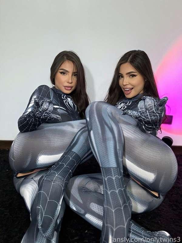 🕷️🕸️🔥 #spidermangrils #sexy #brunette 