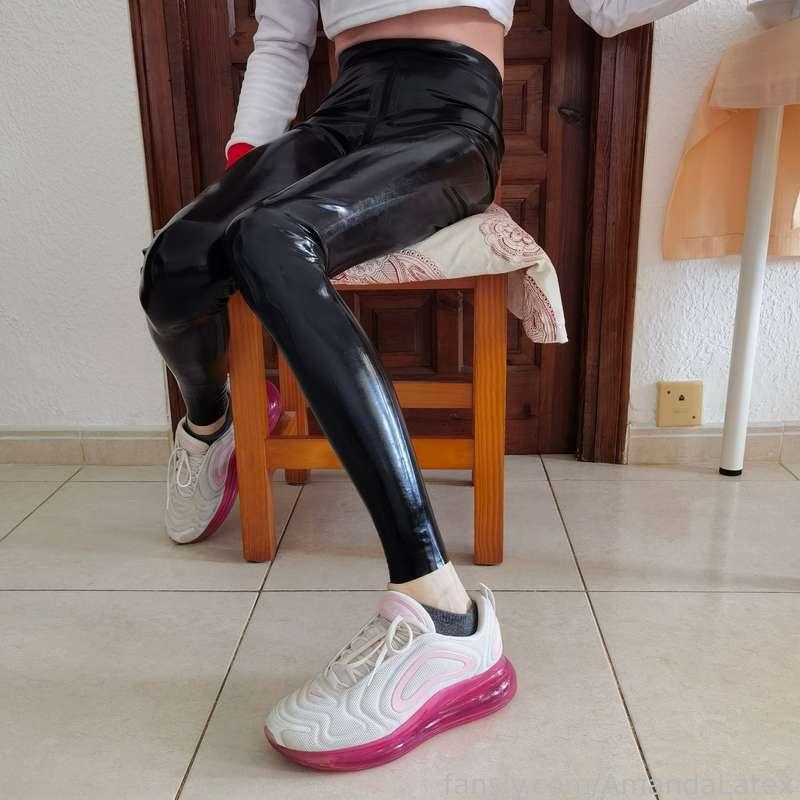 amandalatex image #12