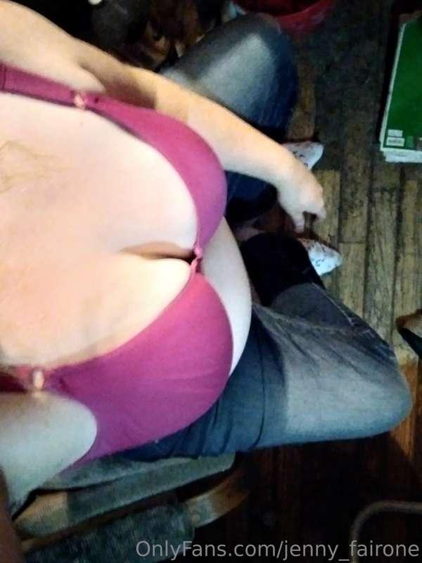 Don't forget to send a tip. I'll send something special to y..
