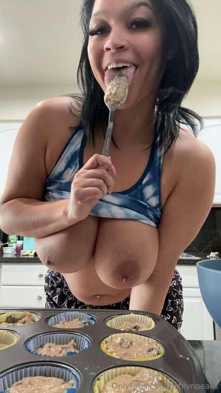 Hungry for me?! 😈 making muffins 🤤