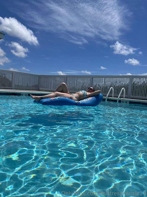 Take me to the beach each let’s go get away