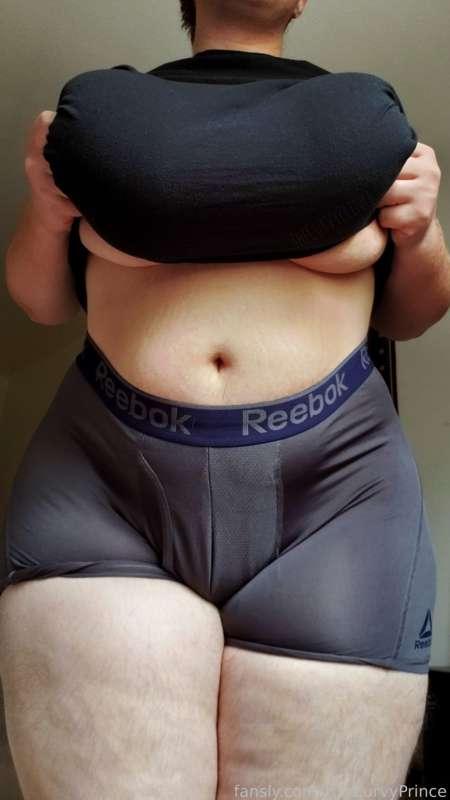 thecurvyprince image #2