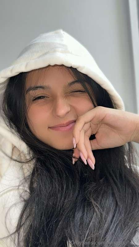 Come explore the wild side with me. 🌿