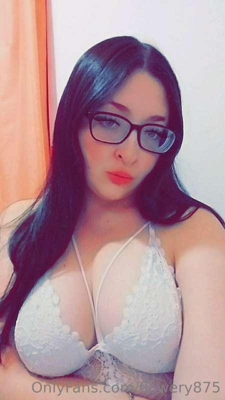 🔞FREE  @yayuu221 🍒Hi daddy my name is Yael and i am 21 years..