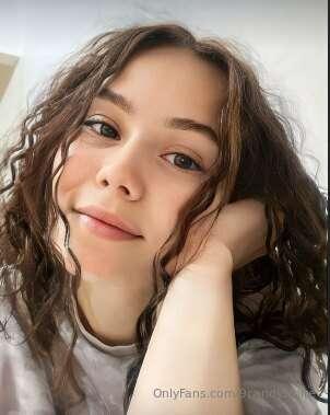##❤️FREE SUBSCRIPTION❤️@nadinwhitmor
Write to her 👉@nadinwhi..