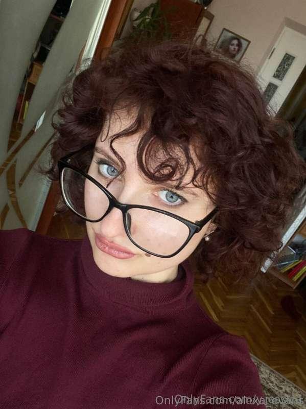 🔥 HOT FREE OFFER 🔥 Miss originality @y.jessica 🍓 looking for..