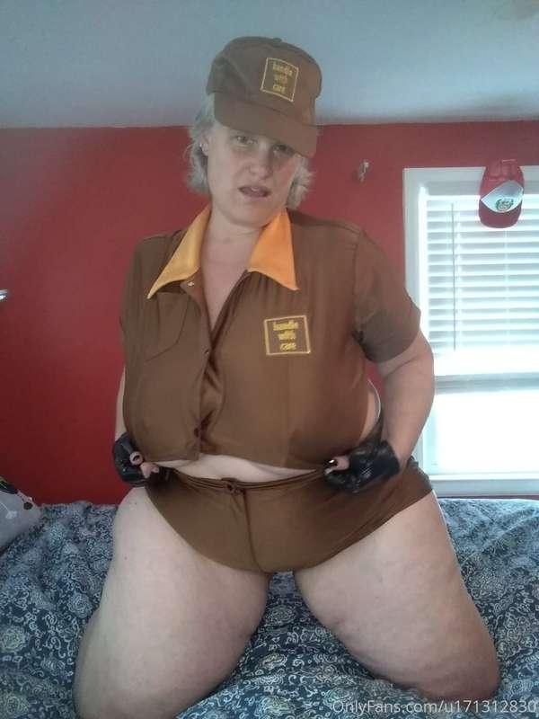 I'm your new Ups woman