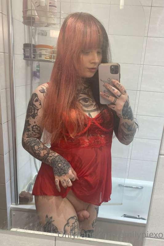 Would u fuck me in the shower?? 🚿