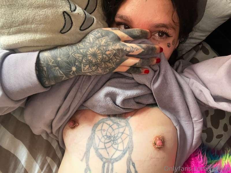 Hi, send me aspirinas please💊 🤕 