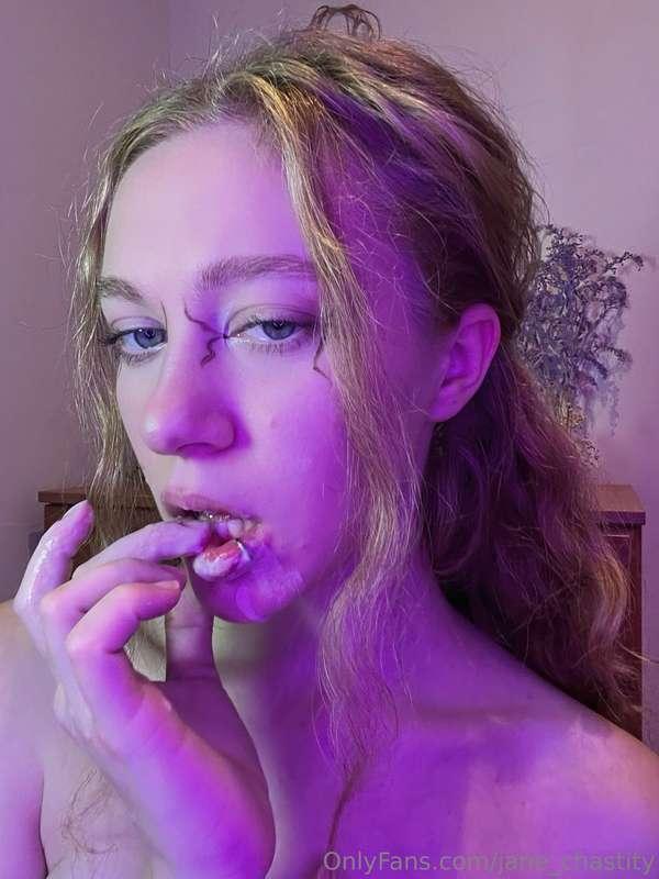 Hey babe, wanna see how skilled my mouth is? Trust me, it's ..