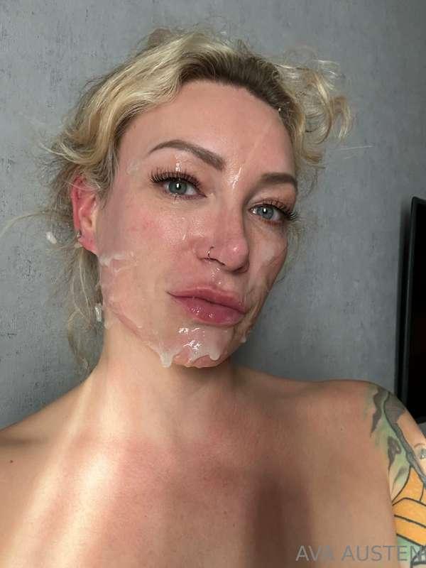 ava_austen image #0