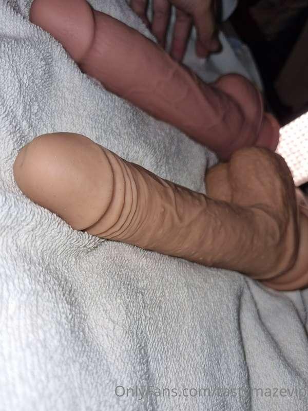 I sleep with these two big boys tonight.😈🍆💦 .. what do you t..
