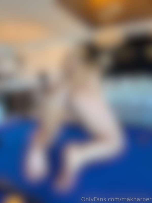 promise you won’t get too flustered by this view? 🤭 I’m bent..